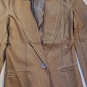 Tailored Tan Blazer with Notched Lapels